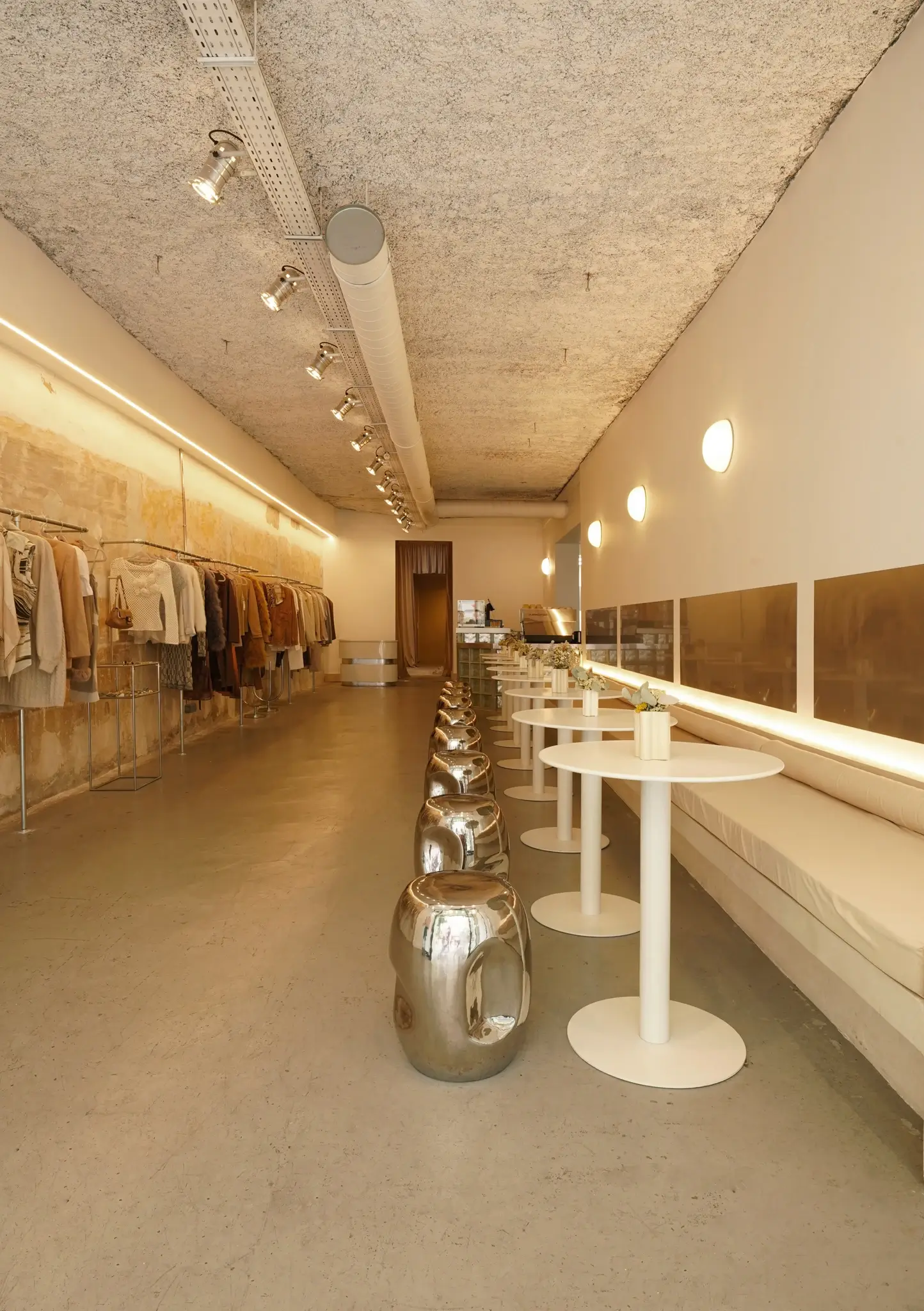 Silk Marseille image 15